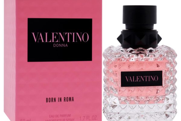 Creating a Valentino perfume is an art. Expert perfumers select the best ingredients. They mix them in unique ways.